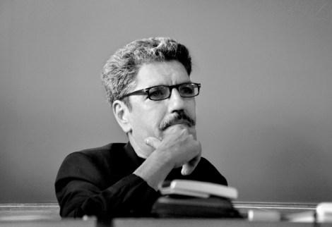 Antonio Dechent, blanco y negro